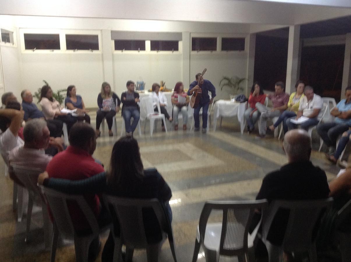 Hr Chales Pousada Itapemirim Esterno foto